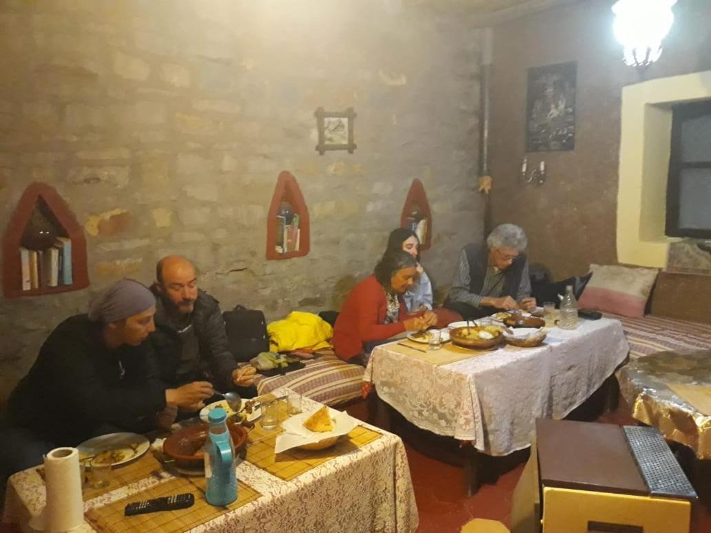 Auberge Hostel Traditionnel Tinghir Bagian luar foto