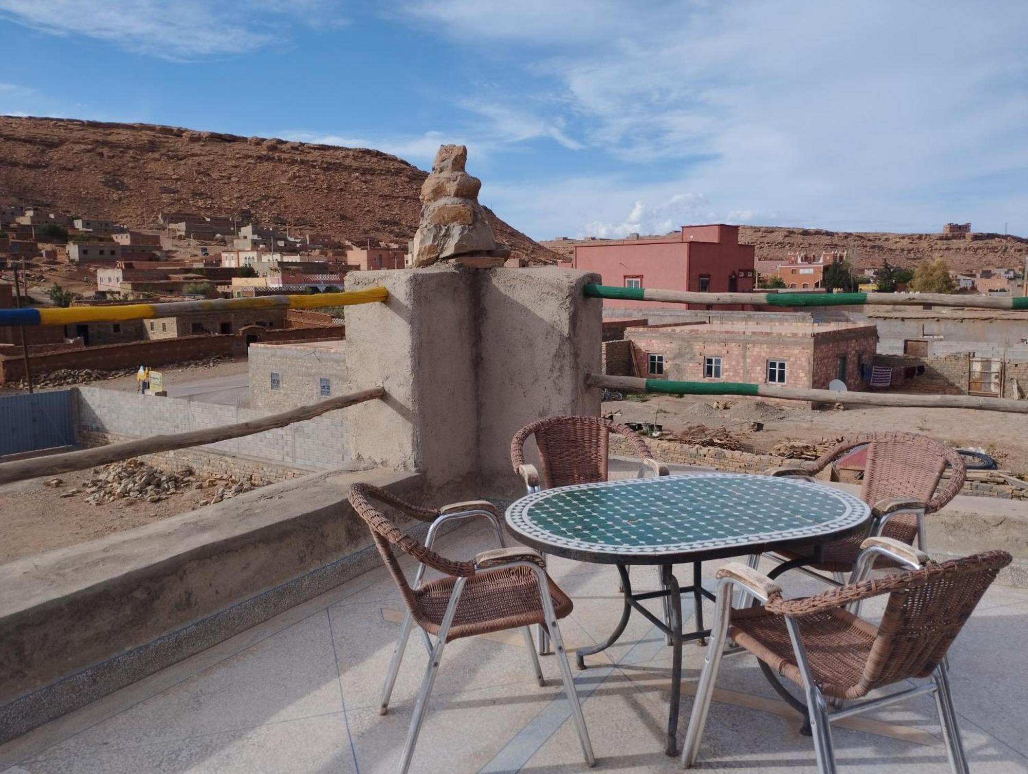 Auberge Hostel Traditionnel Tinghir Bagian luar foto