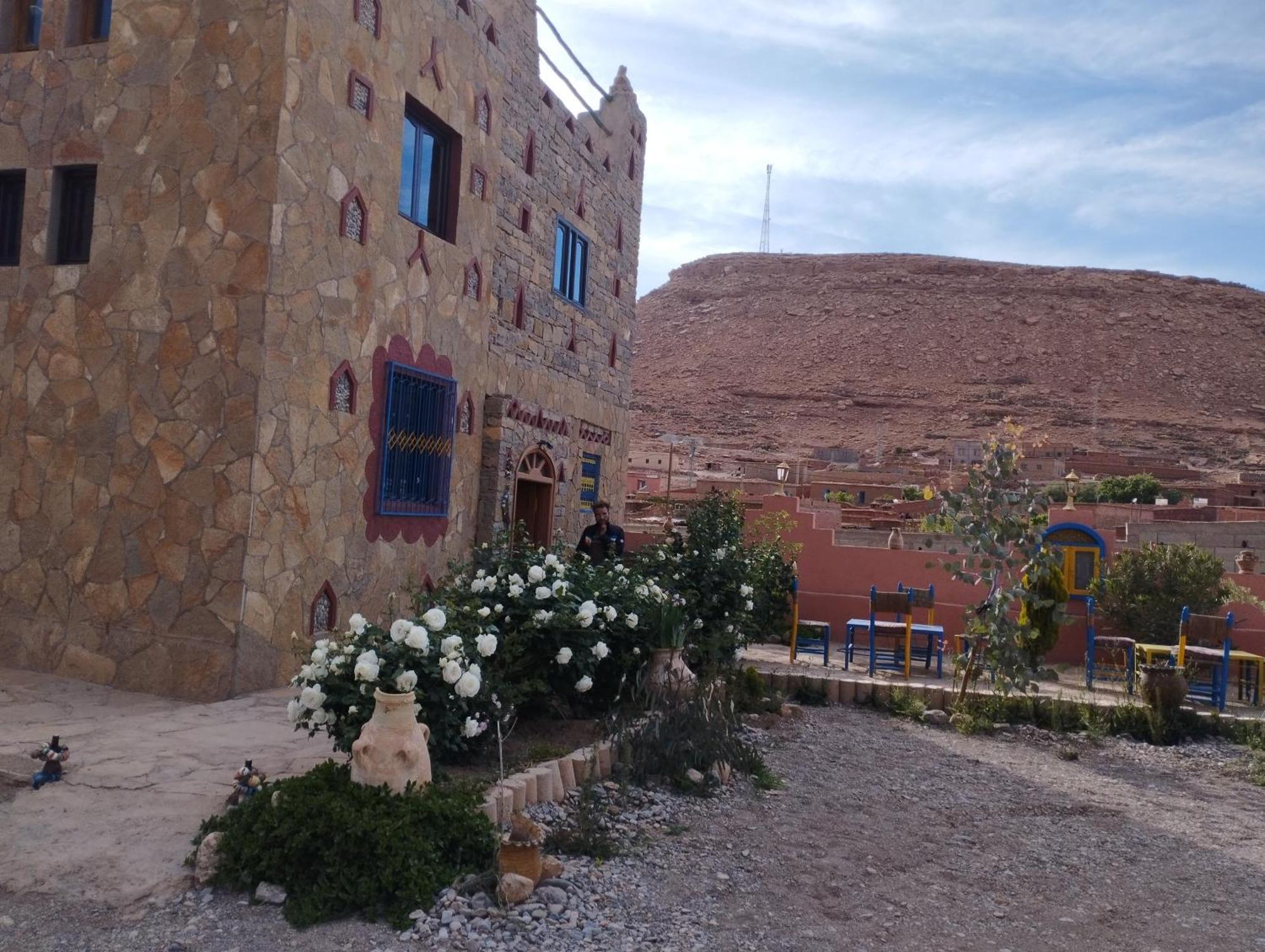 Auberge Hostel Traditionnel Tinghir Bagian luar foto